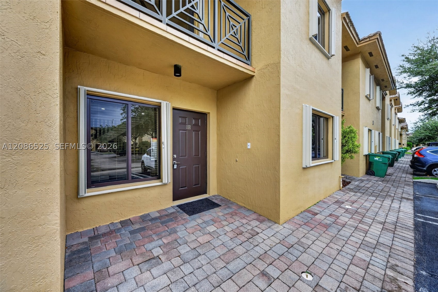 11115 W Okeechobee Rd #118, Hialeah Gardens FL 33018