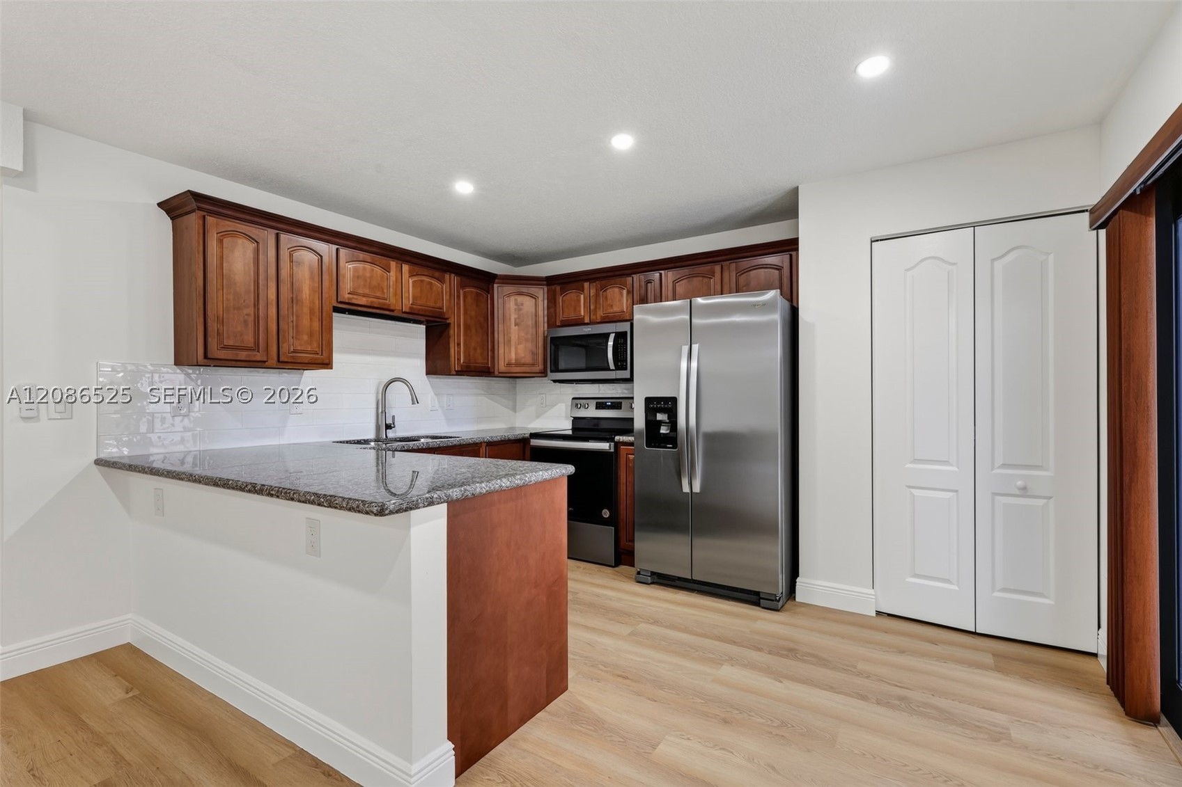 11115 W Okeechobee Rd #118, Hialeah Gardens FL 33018