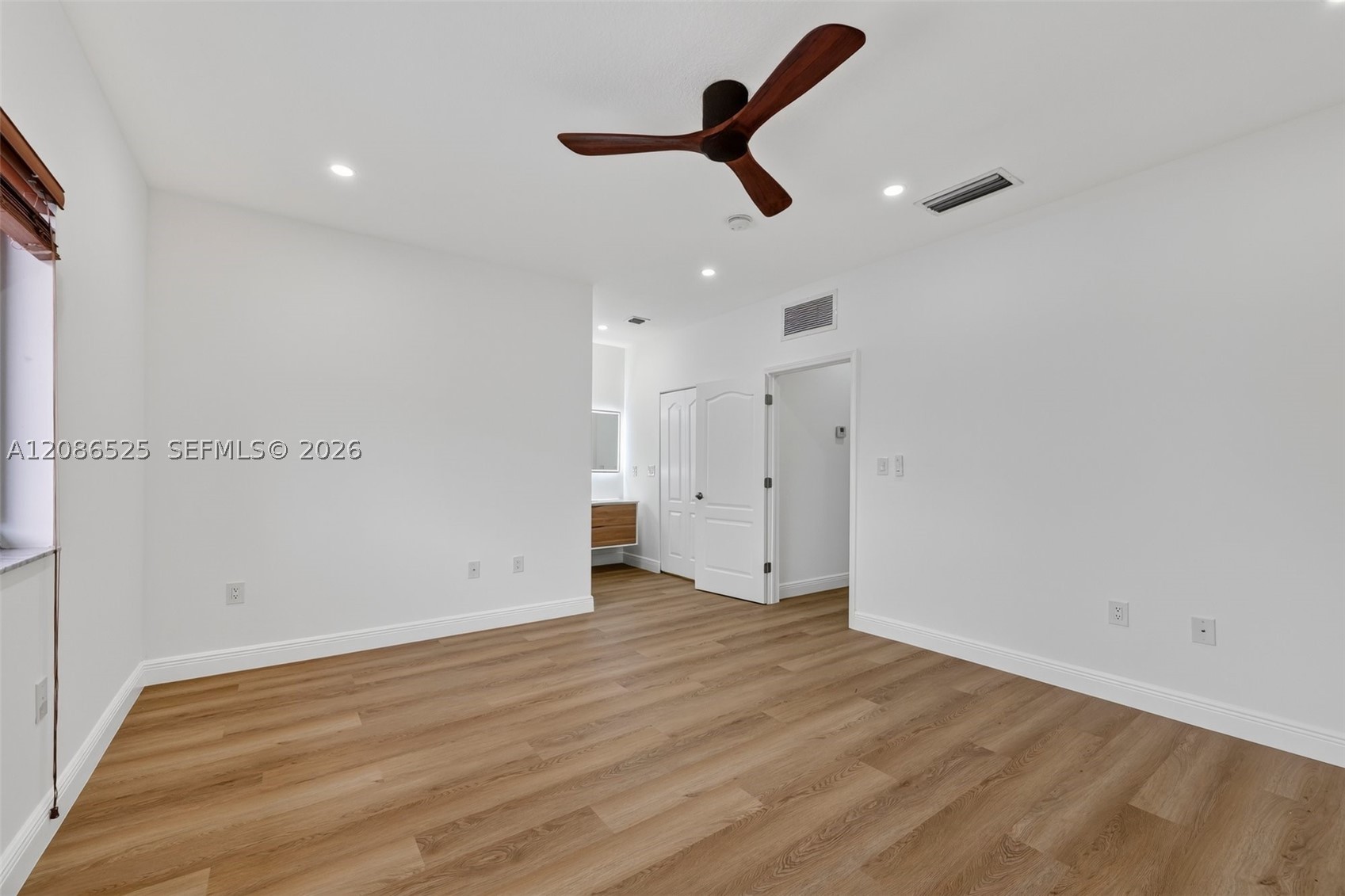11115 W Okeechobee Rd #118, Hialeah Gardens FL 33018