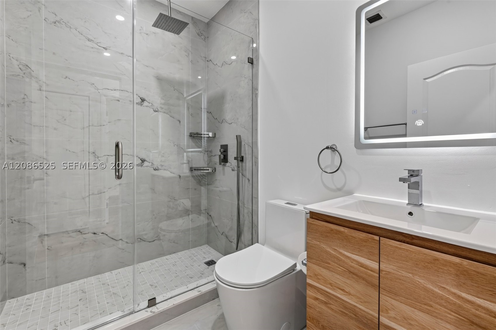 11115 W Okeechobee Rd #118, Hialeah Gardens FL 33018