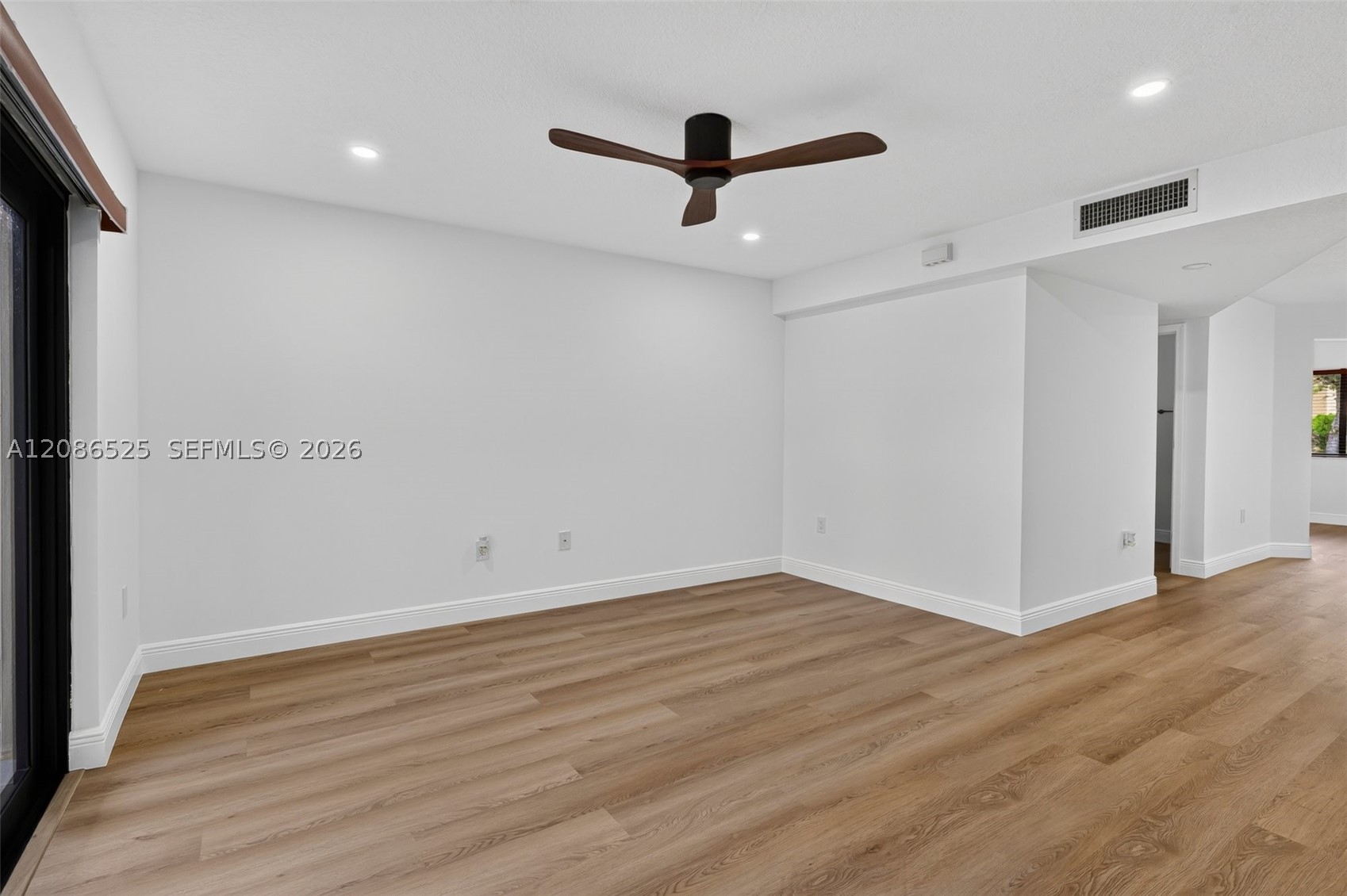 11115 W Okeechobee Rd #118, Hialeah Gardens FL 33018