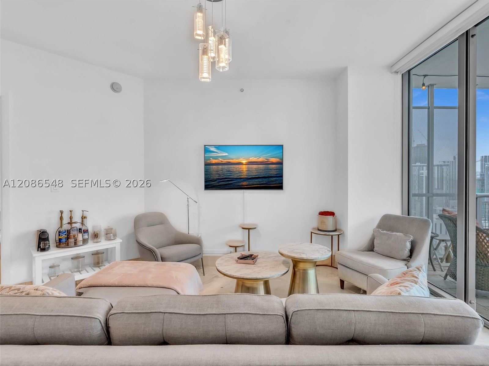 350 S Miami Ave #3605, Miami FL 33130