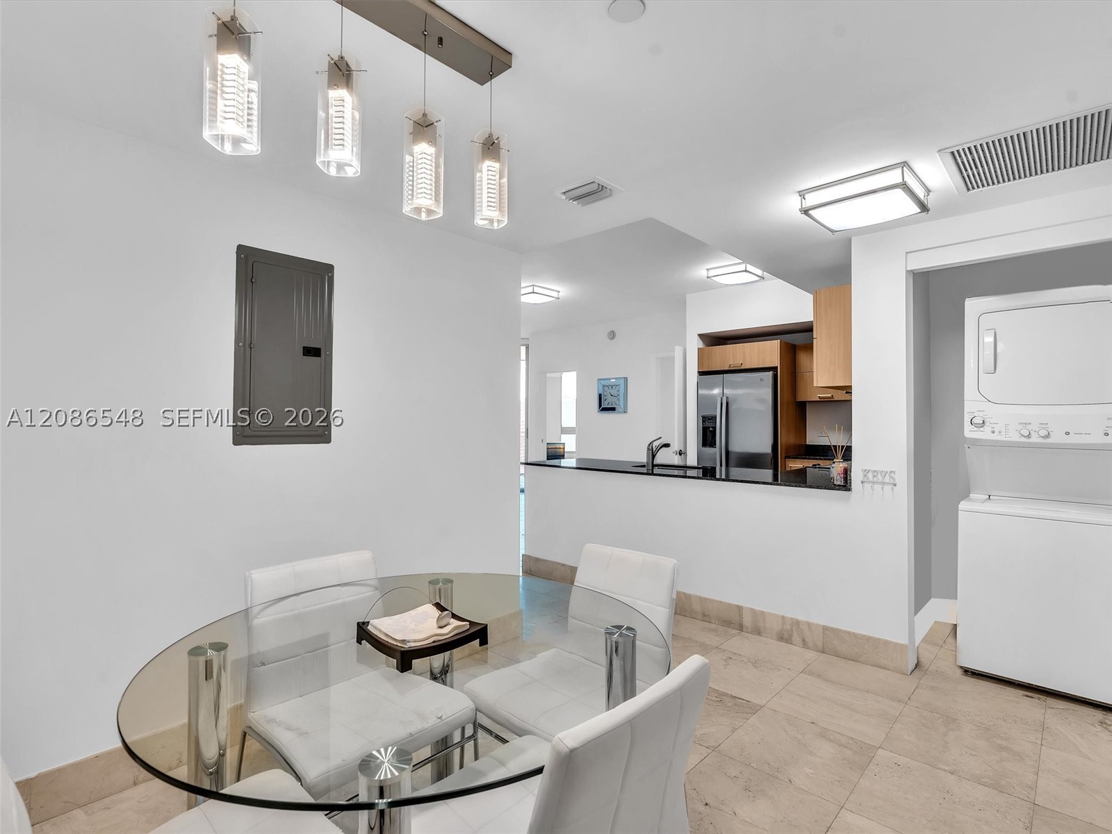 350 S Miami Ave #3605, Miami FL 33130