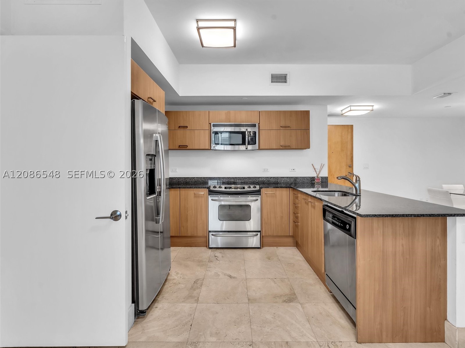 350 S Miami Ave #3605, Miami FL 33130