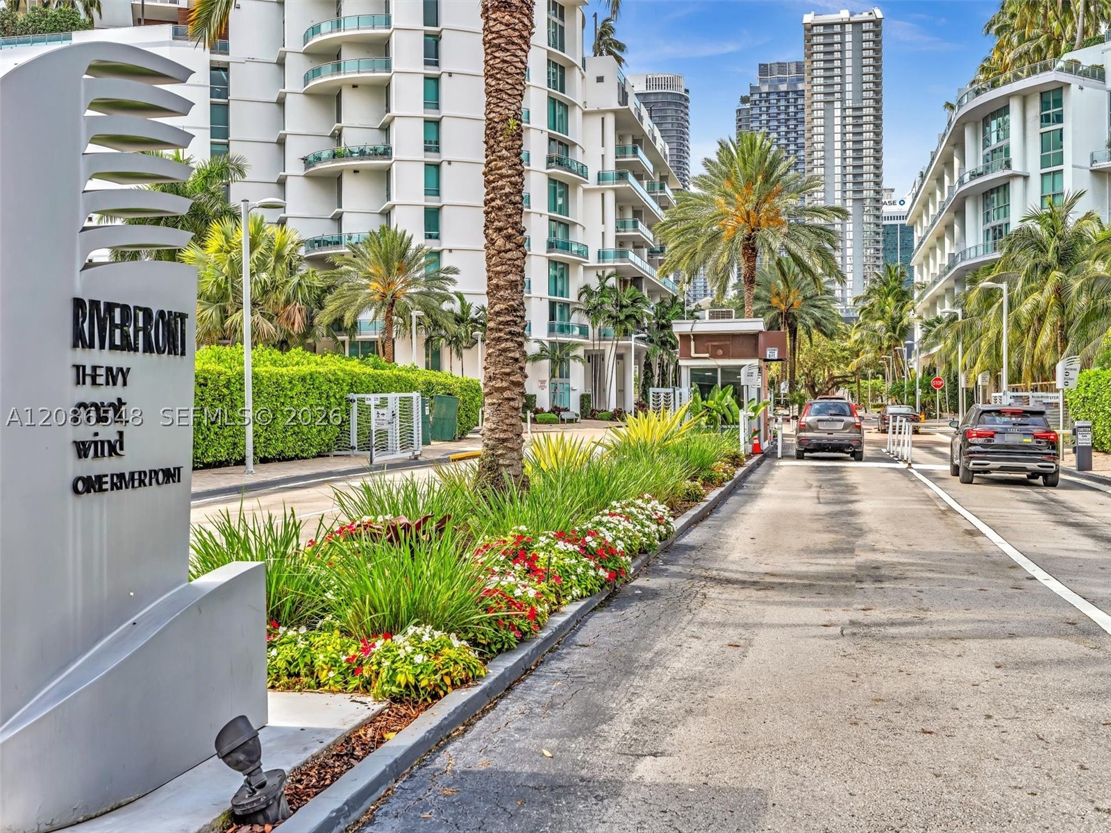 350 S Miami Ave #3605, Miami FL 33130
