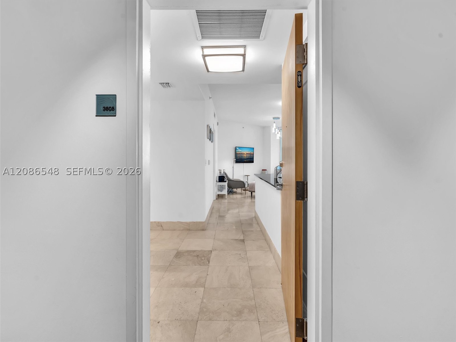 350 S Miami Ave #3605, Miami FL 33130