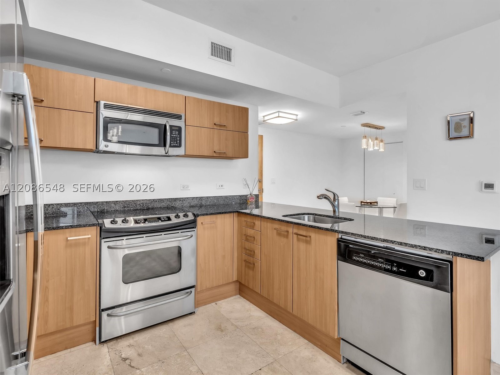 350 S Miami Ave #3605, Miami FL 33130
