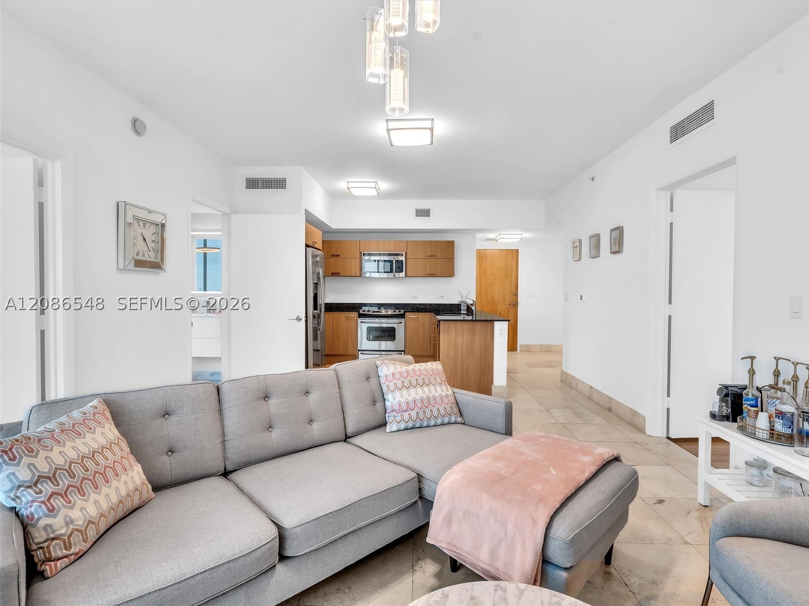 350 S Miami Ave #3605, Miami FL 33130