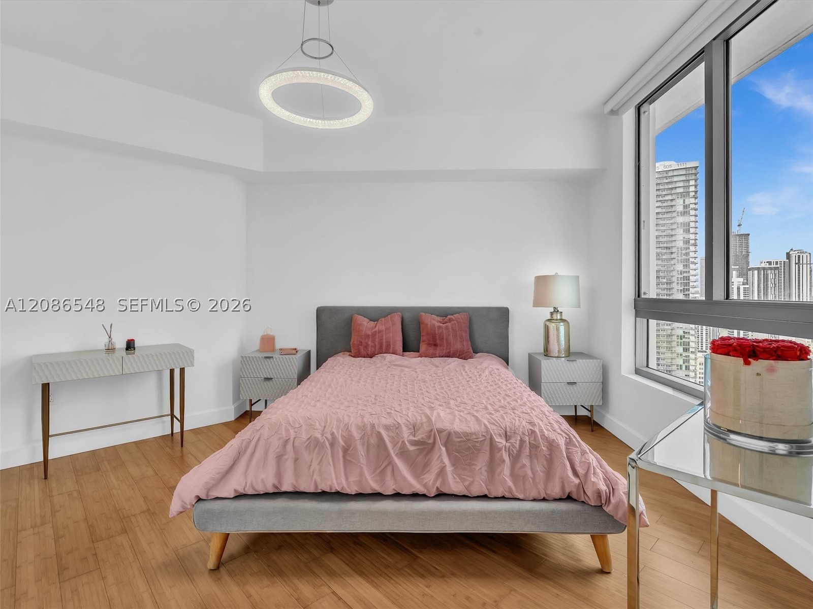 350 S Miami Ave #3605, Miami FL 33130