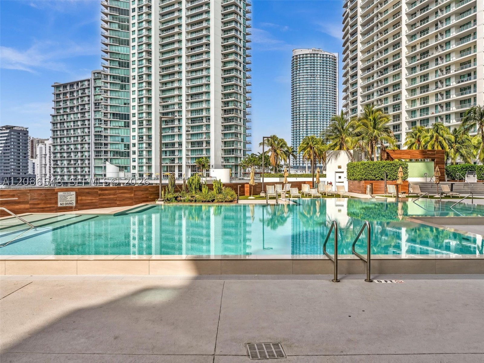 350 S Miami Ave #3605, Miami FL 33130