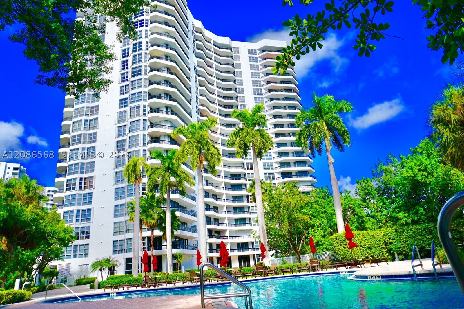 3400 NE 192nd St #606, Aventura FL 33180