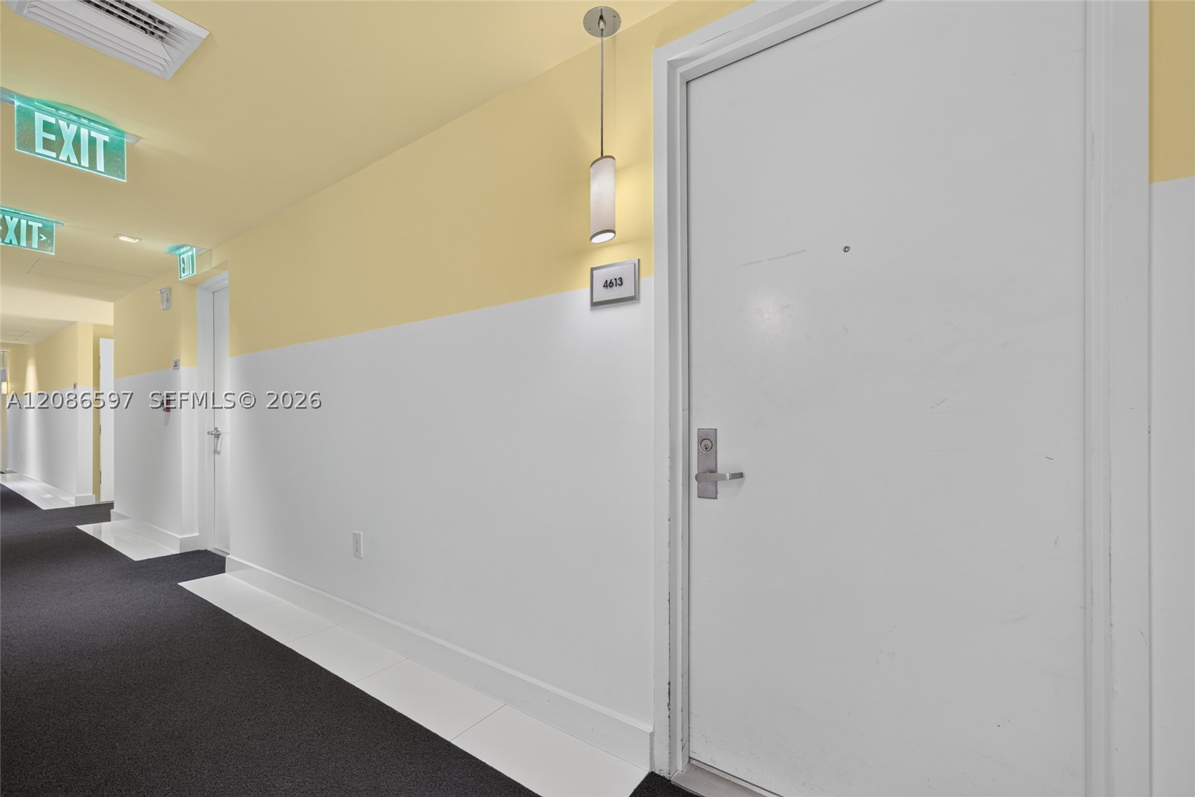 475 Brickell Ave #4613, Miami FL 33131
