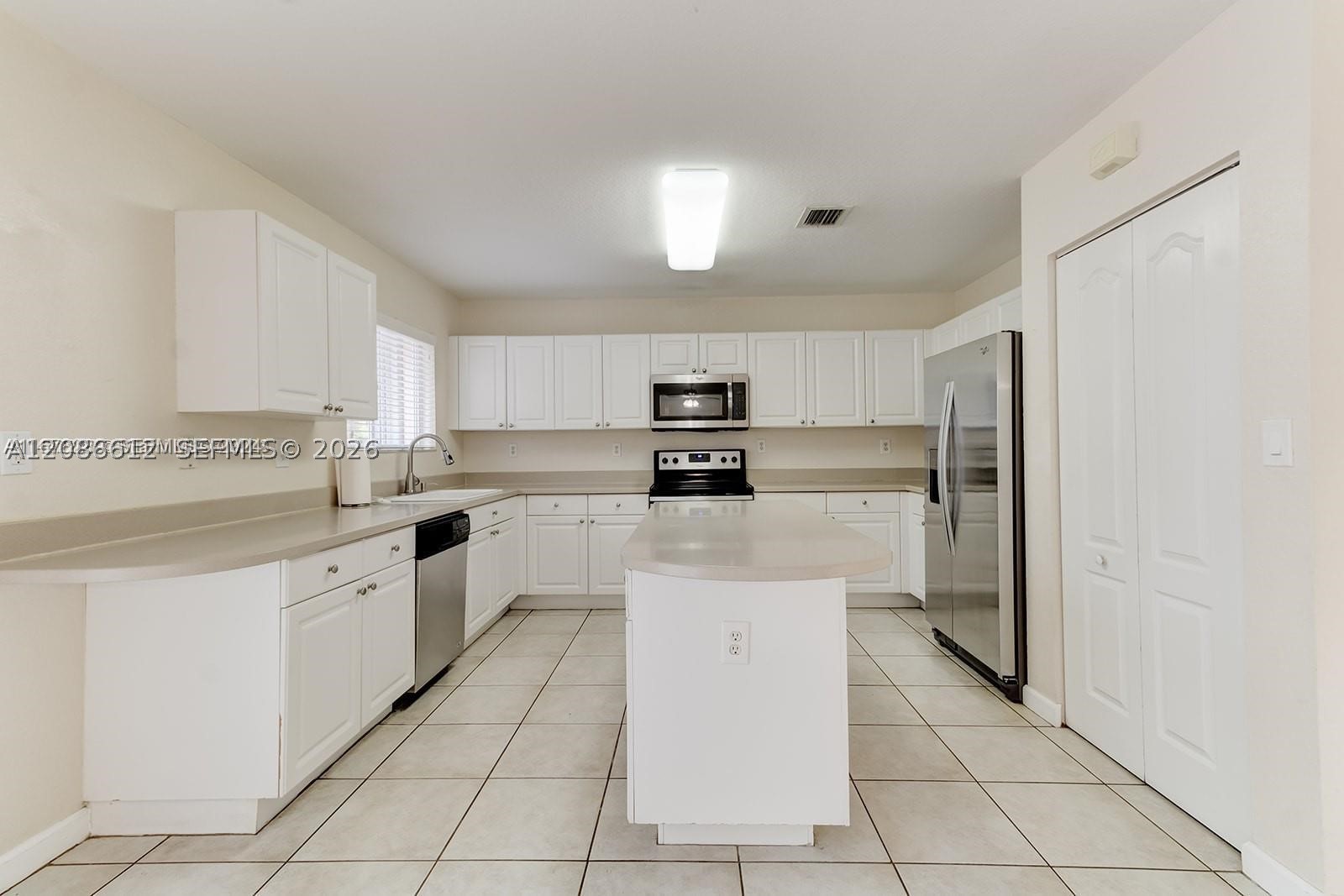 21222 SW 88th Pl, Cutler Bay FL 33189