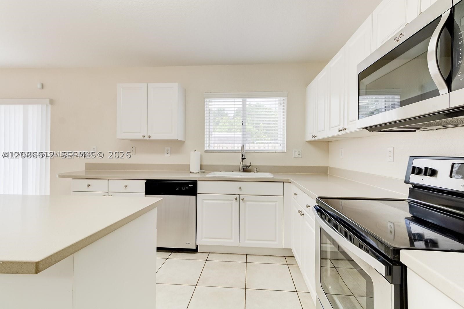 21222 SW 88th Pl, Cutler Bay FL 33189
