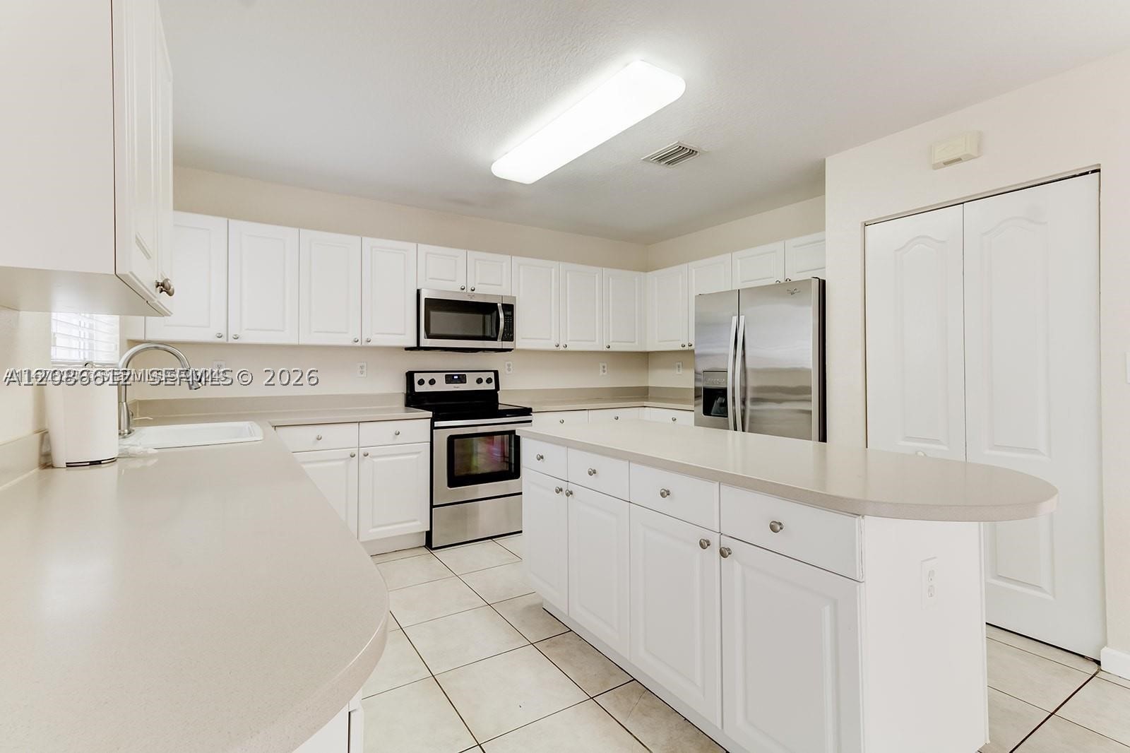 21222 SW 88th Pl, Cutler Bay FL 33189