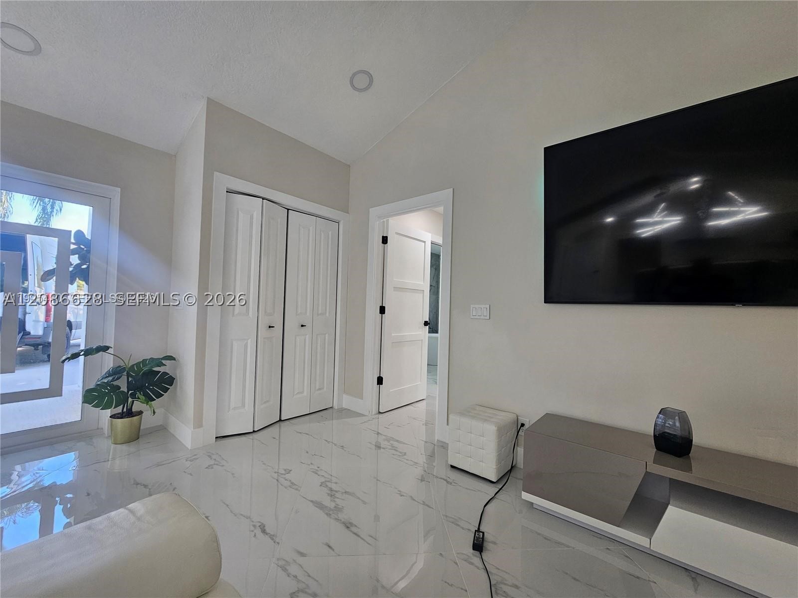 4 Alford Ct, Palm Beach Gardens FL 33418