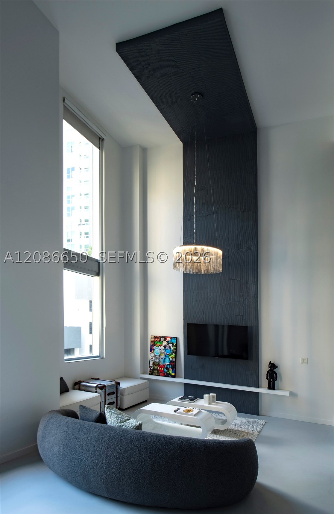1060 Brickell Ave #1015, Miami FL 33131