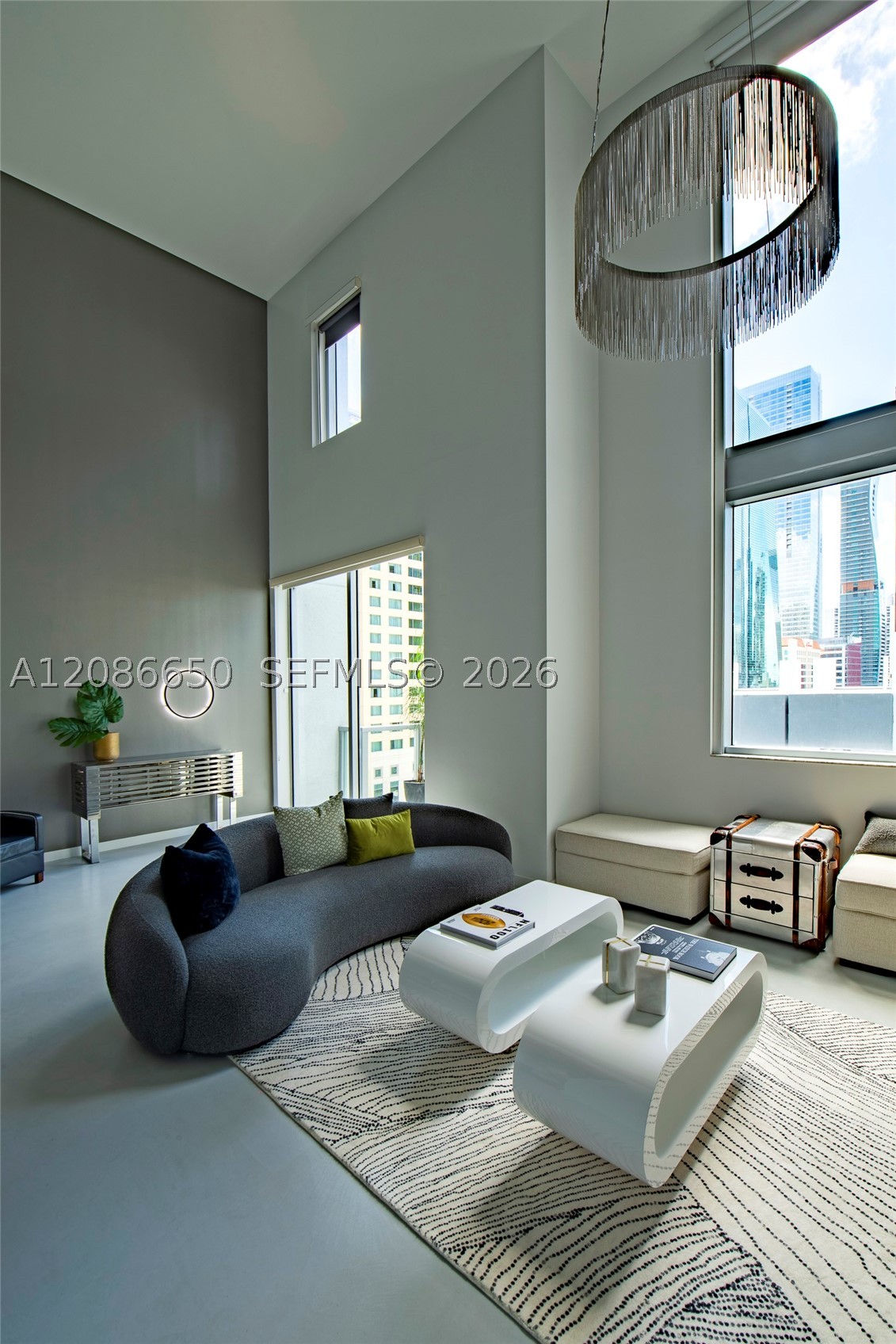 1060 Brickell Ave #1015, Miami FL 33131