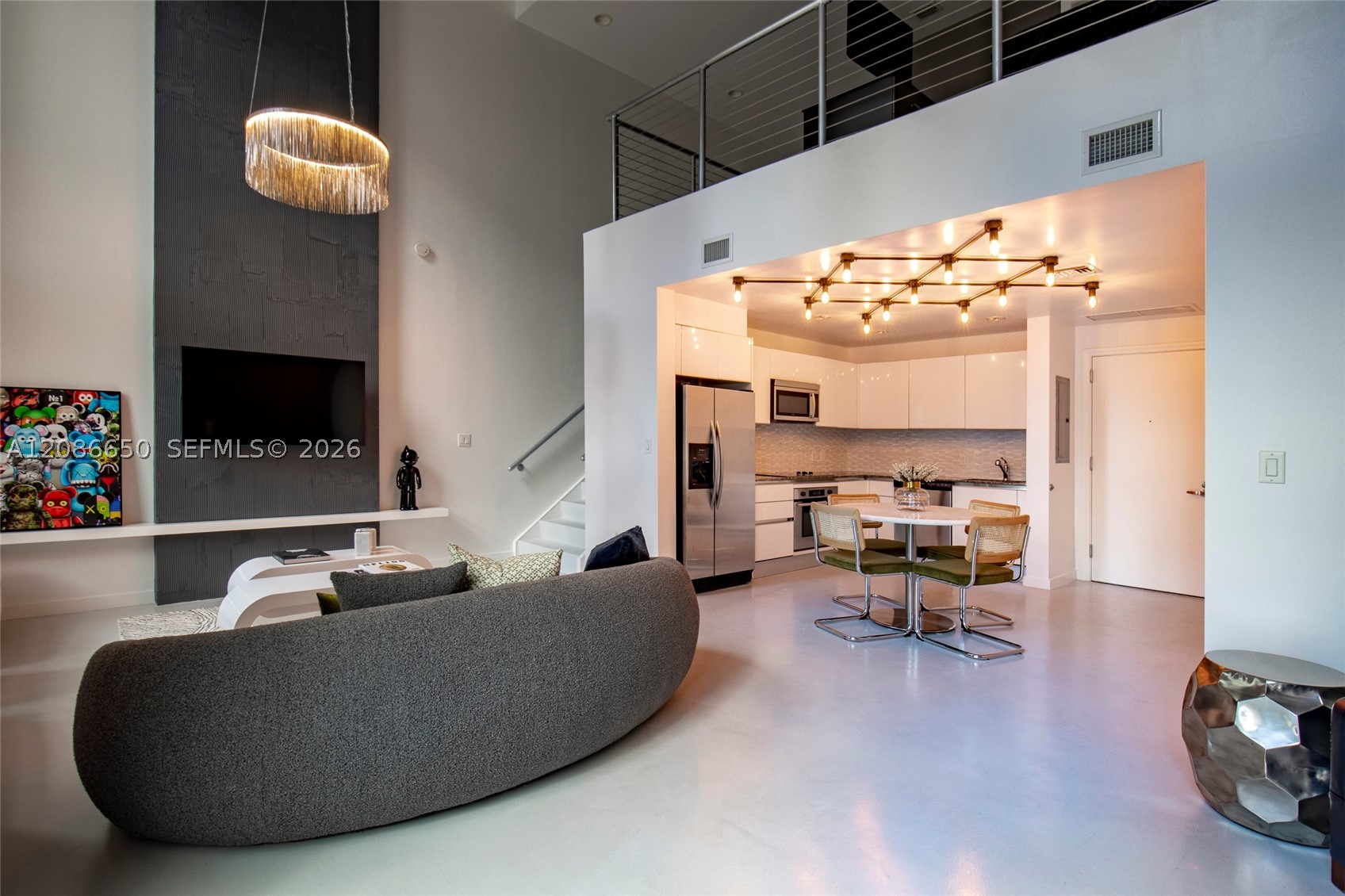 1060 Brickell Ave #1015, Miami FL 33131