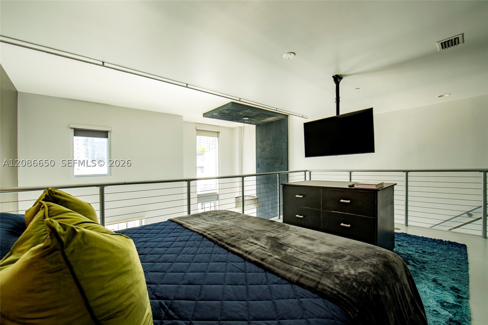 1060 Brickell Ave #1015, Miami FL 33131