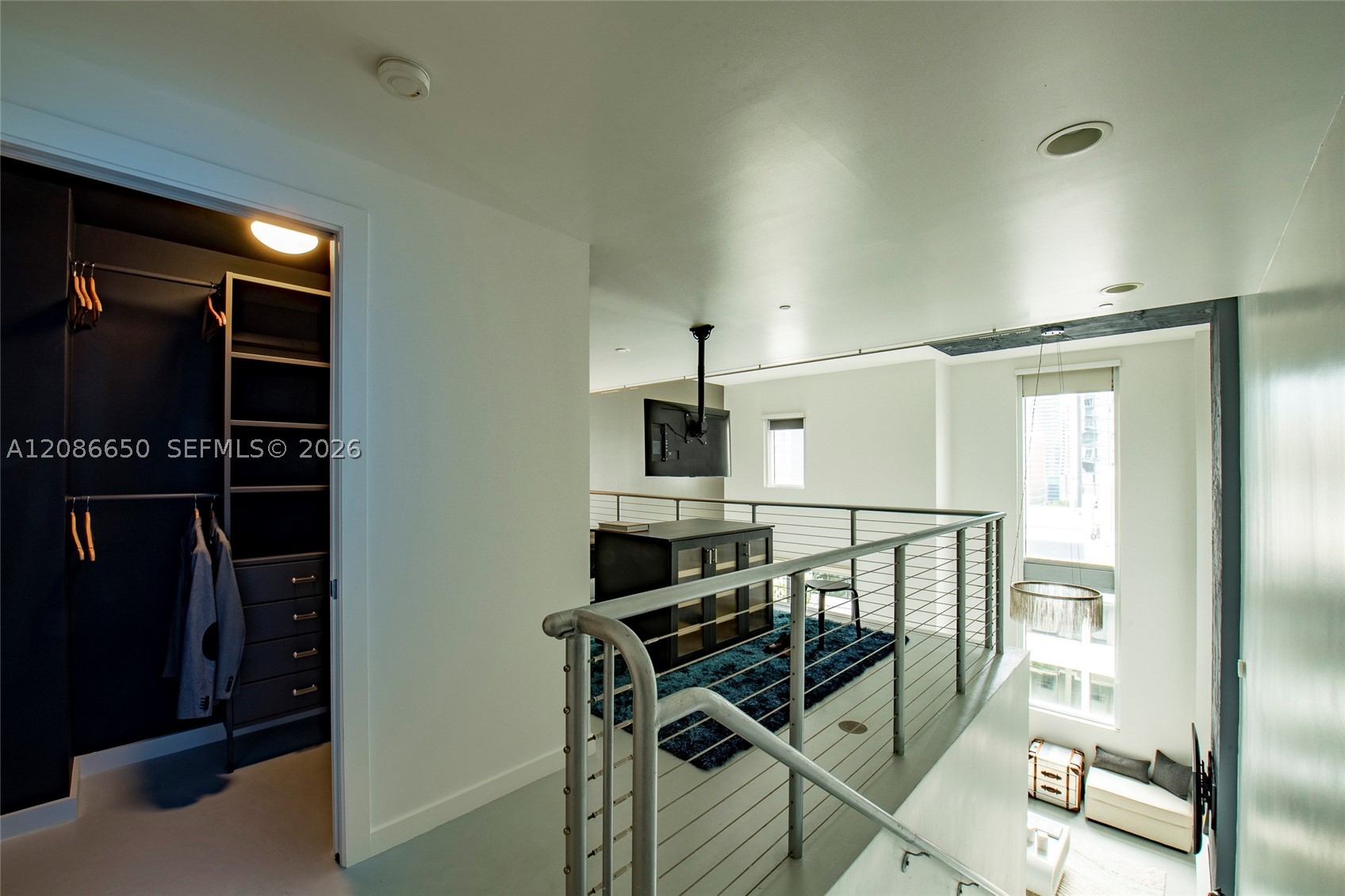 1060 Brickell Ave #1015, Miami FL 33131