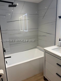 888 S Douglas Rd #1009, Coral Gables FL 33134