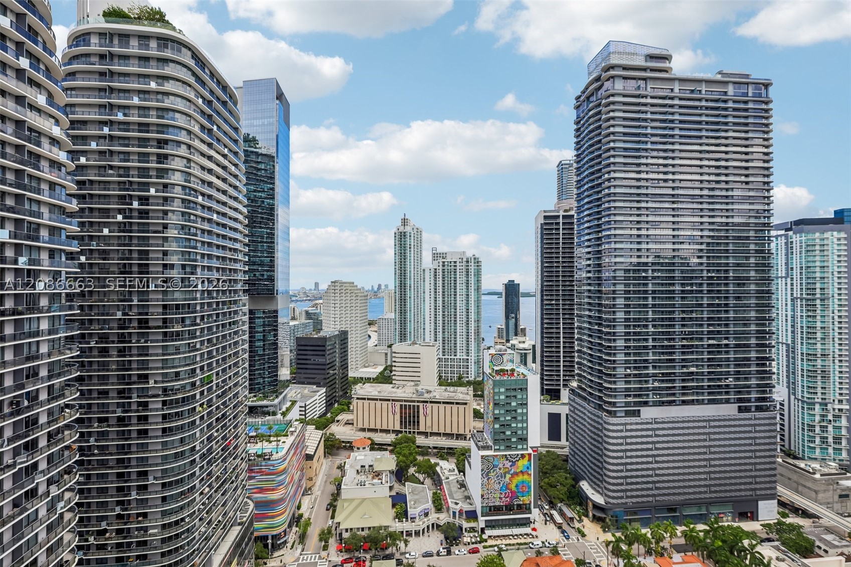 999 SW 1st Ave #UPH12, Miami FL 33130