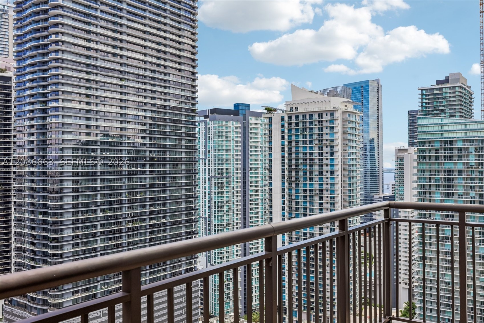 999 SW 1st Ave #UPH12, Miami FL 33130