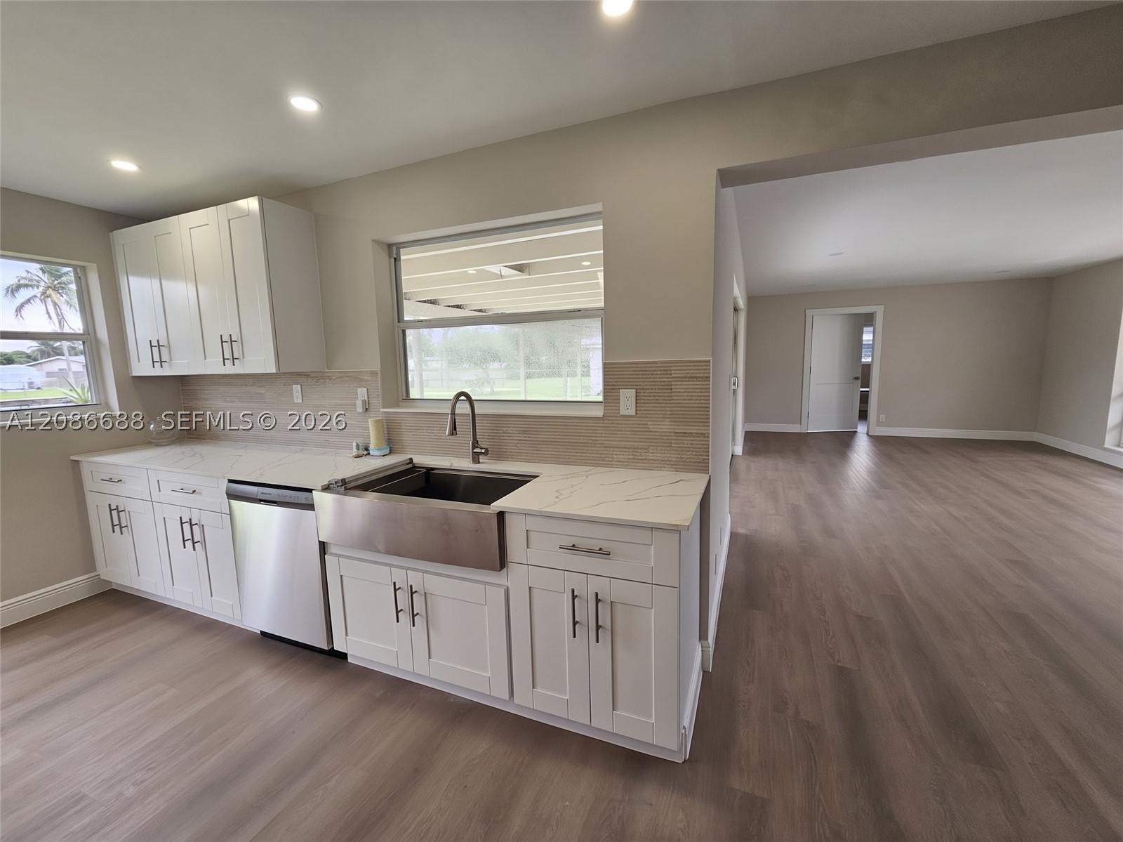 6064 NW 16th Ct, Margate FL 33063