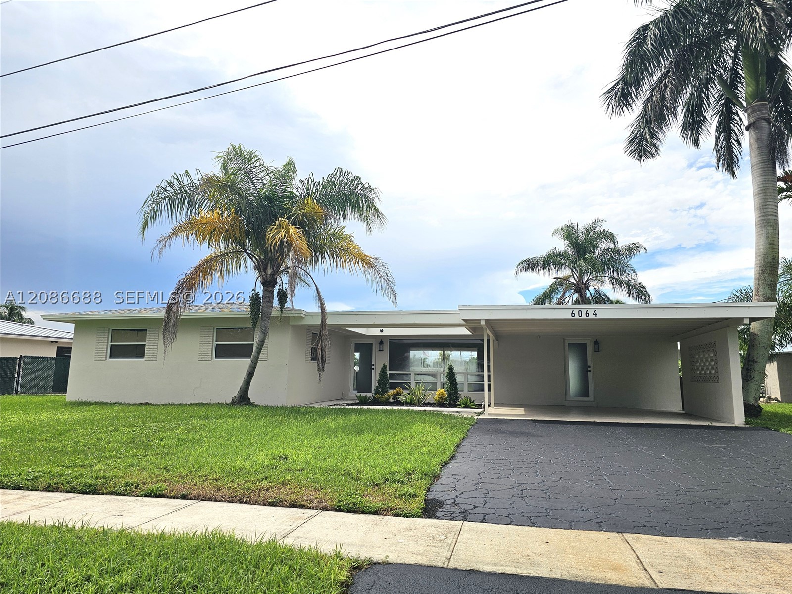 6064 NW 16th Ct, Margate FL 33063