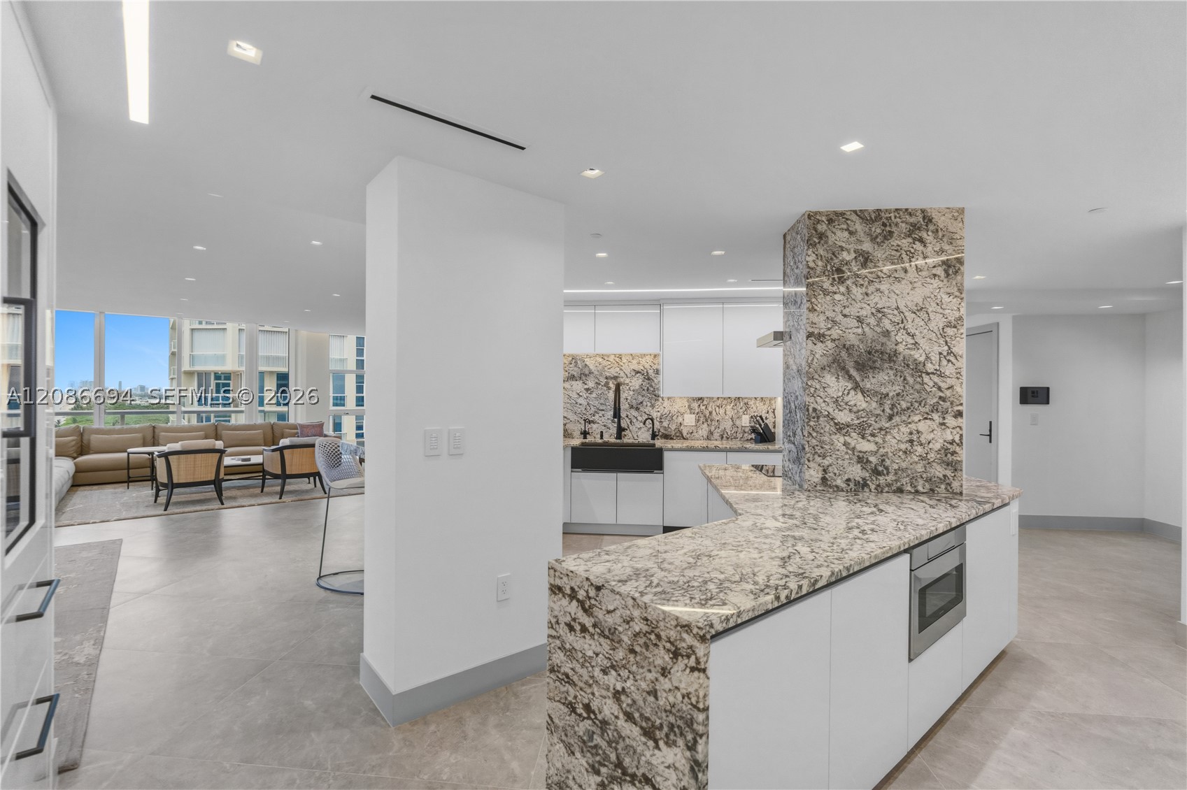 6051 N Ocean Dr #1601, Hollywood FL 33019