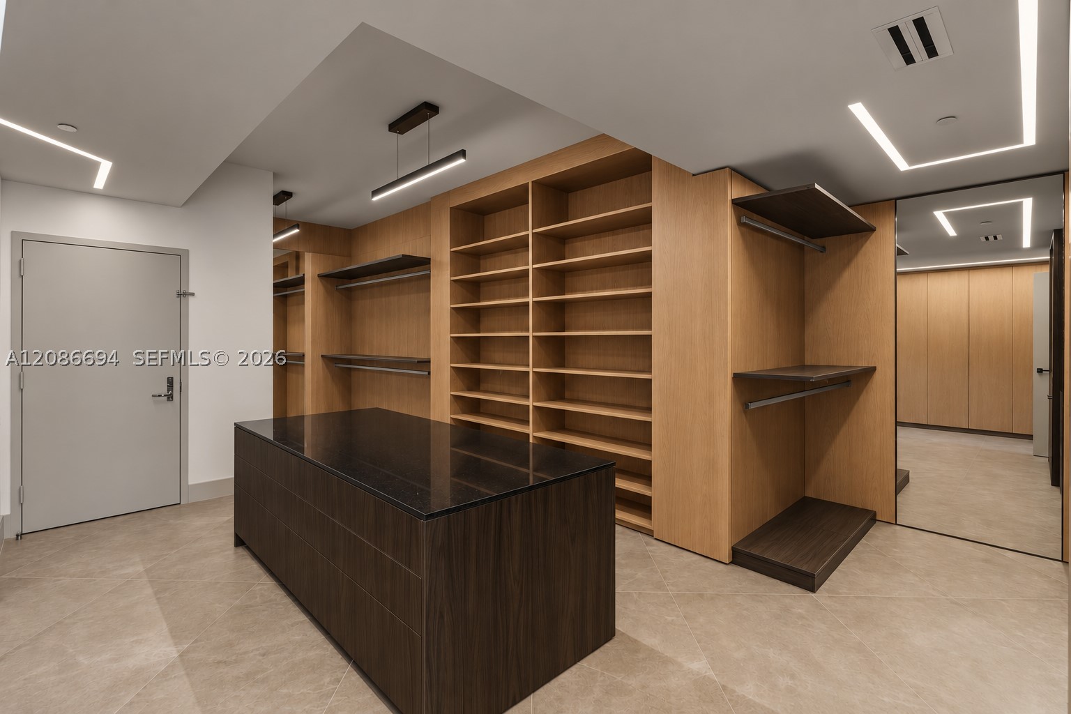 6051 N Ocean Dr #1601, Hollywood FL 33019