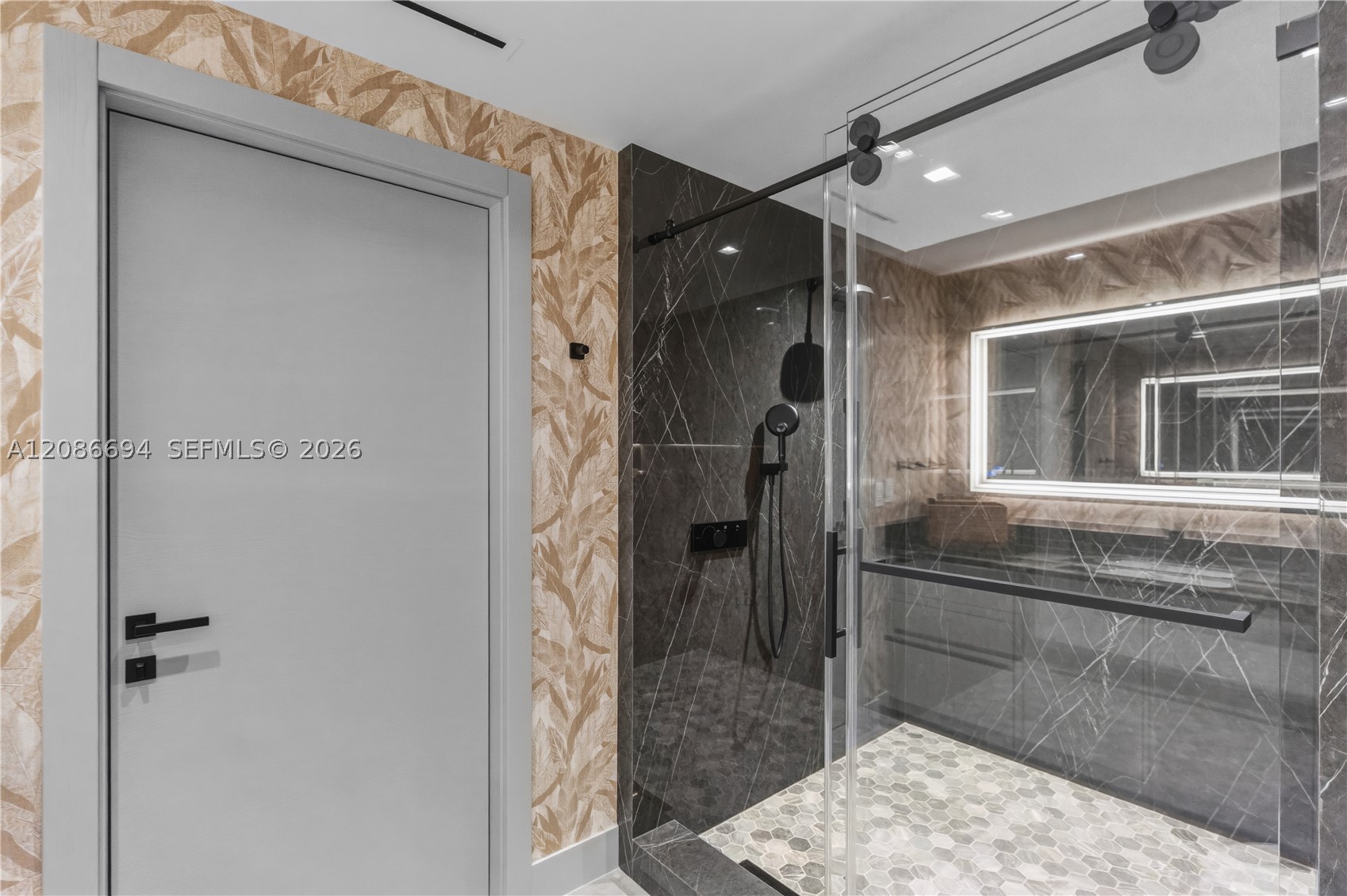 6051 N Ocean Dr #1601, Hollywood FL 33019