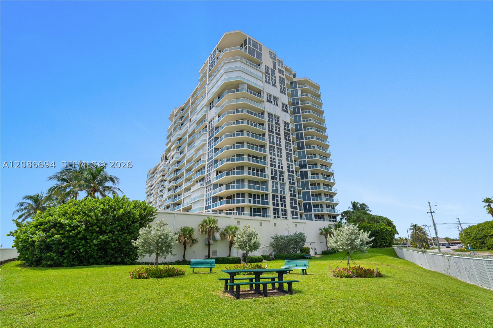 6051 N Ocean Dr #1601, Hollywood FL 33019