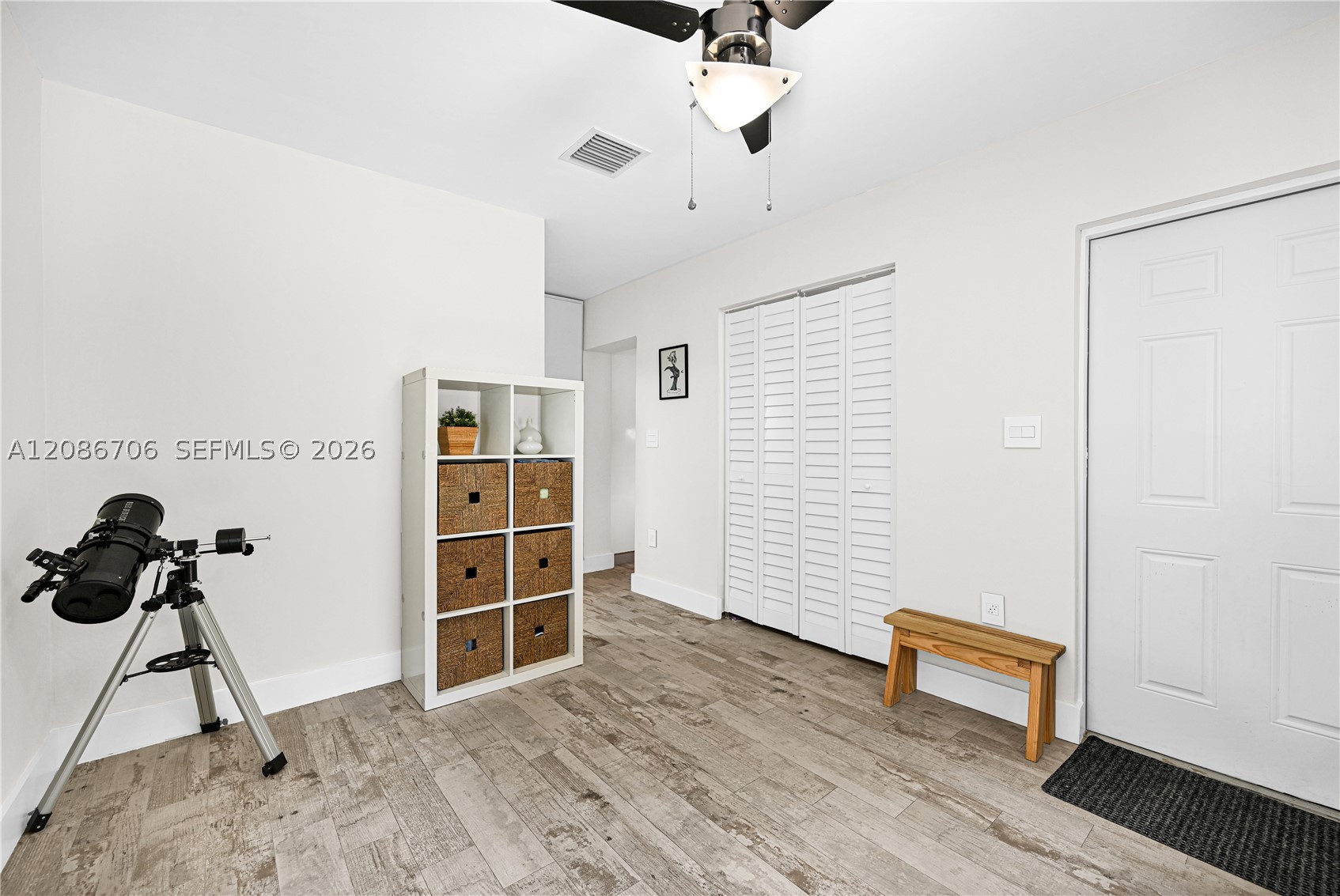295 De Leon Dr, Miami Springs FL 33166