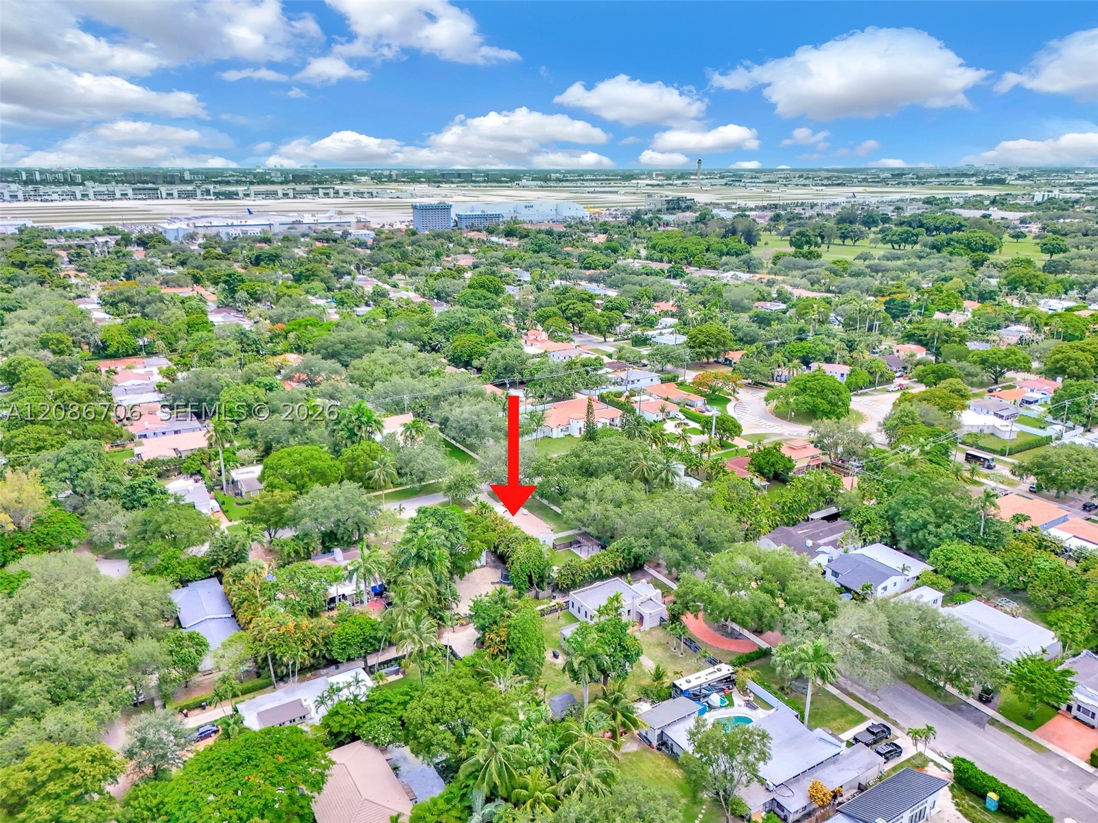 295 De Leon Dr, Miami Springs FL 33166