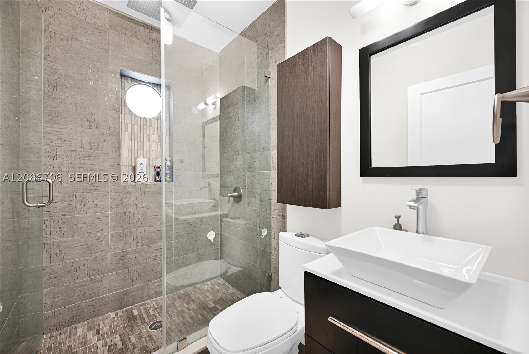 295 De Leon Dr, Miami Springs FL 33166