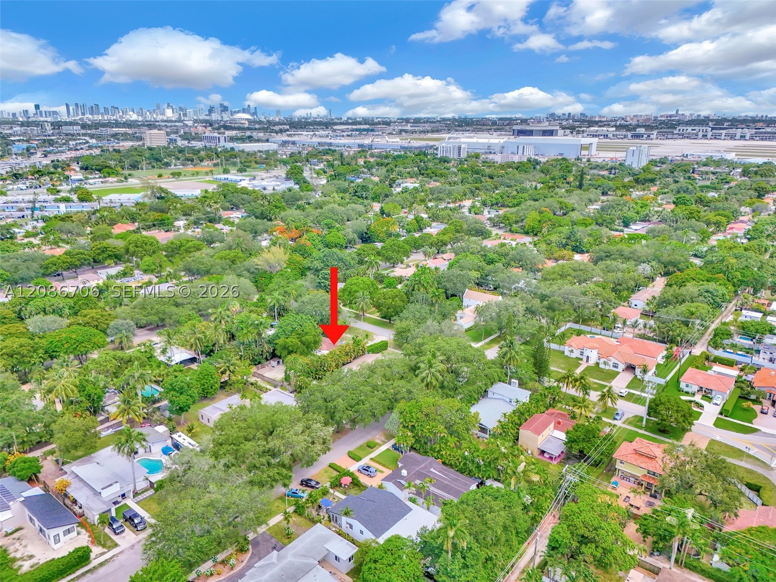 295 De Leon Dr, Miami Springs FL 33166