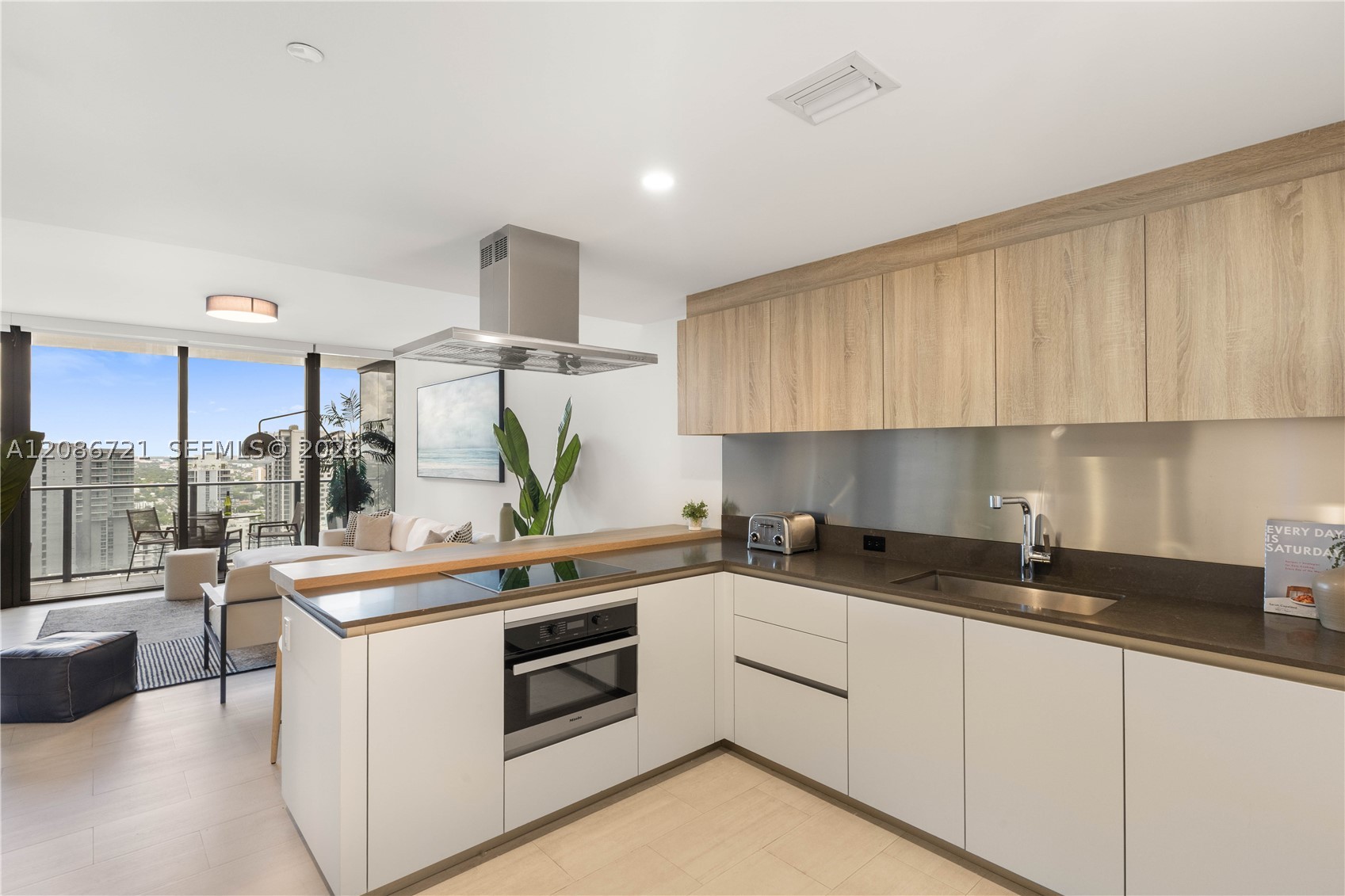 1000 Brickell Plaza #2704, Miami FL 33131