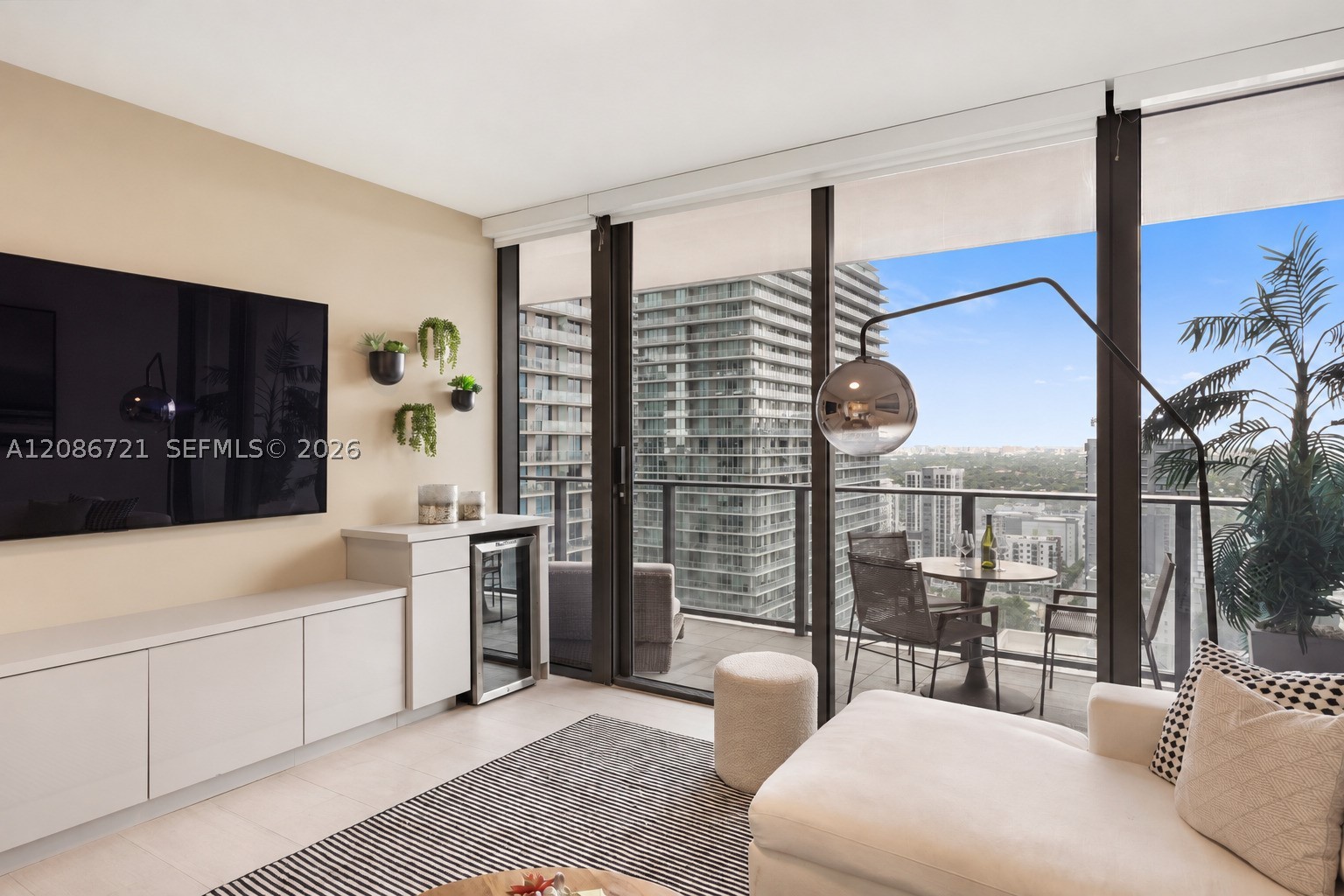 1000 Brickell Plaza #2704, Miami FL 33131