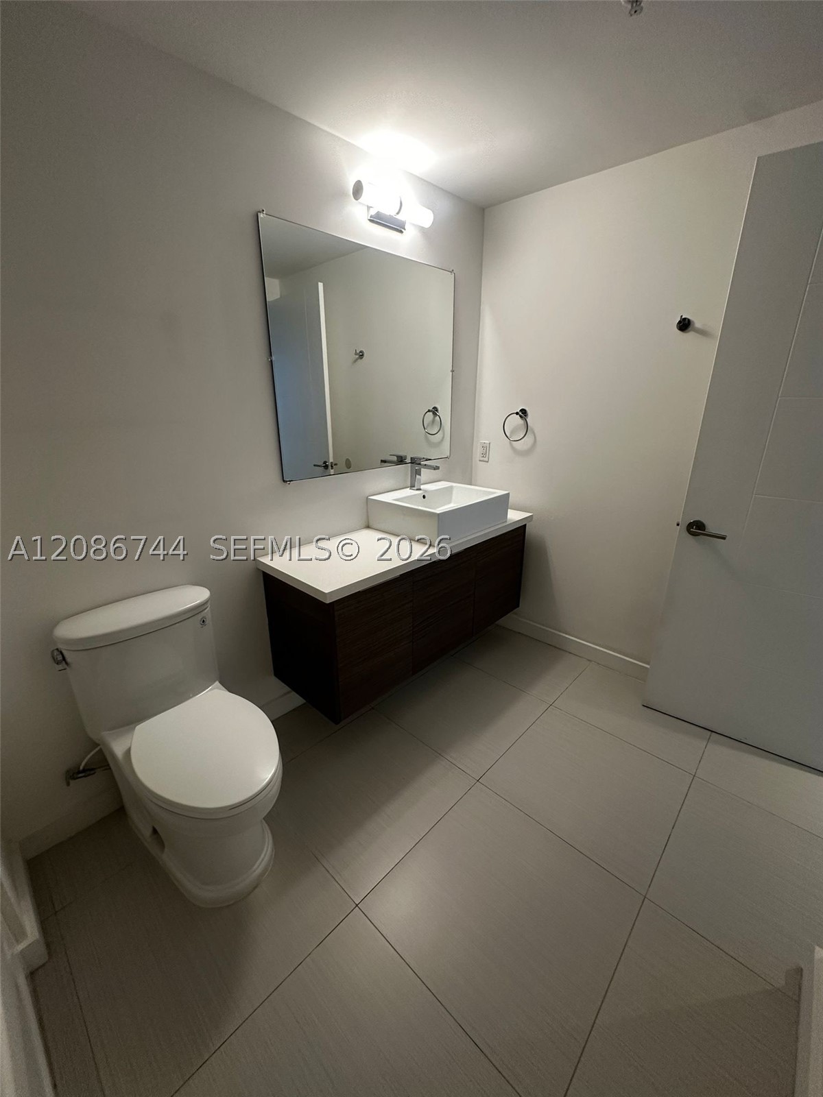 1010 SW 2nd Ave #1005, Miami FL 33130