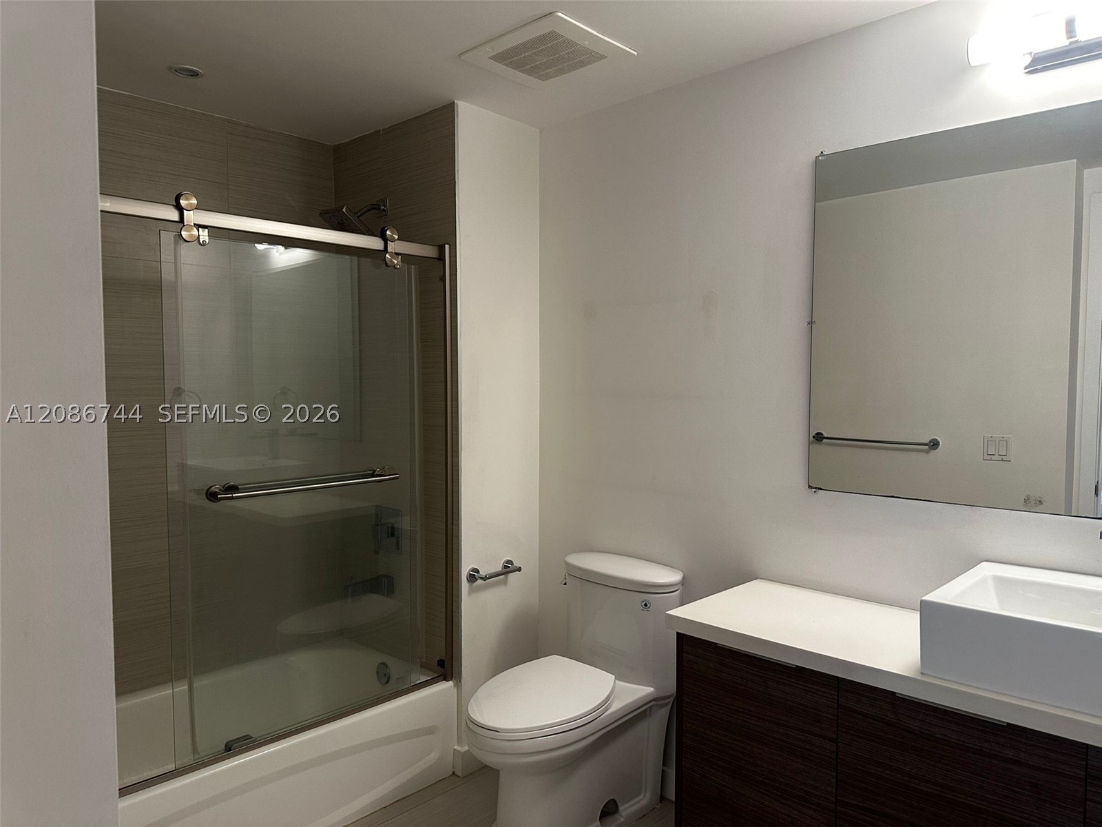1010 SW 2nd Ave #1005, Miami FL 33130