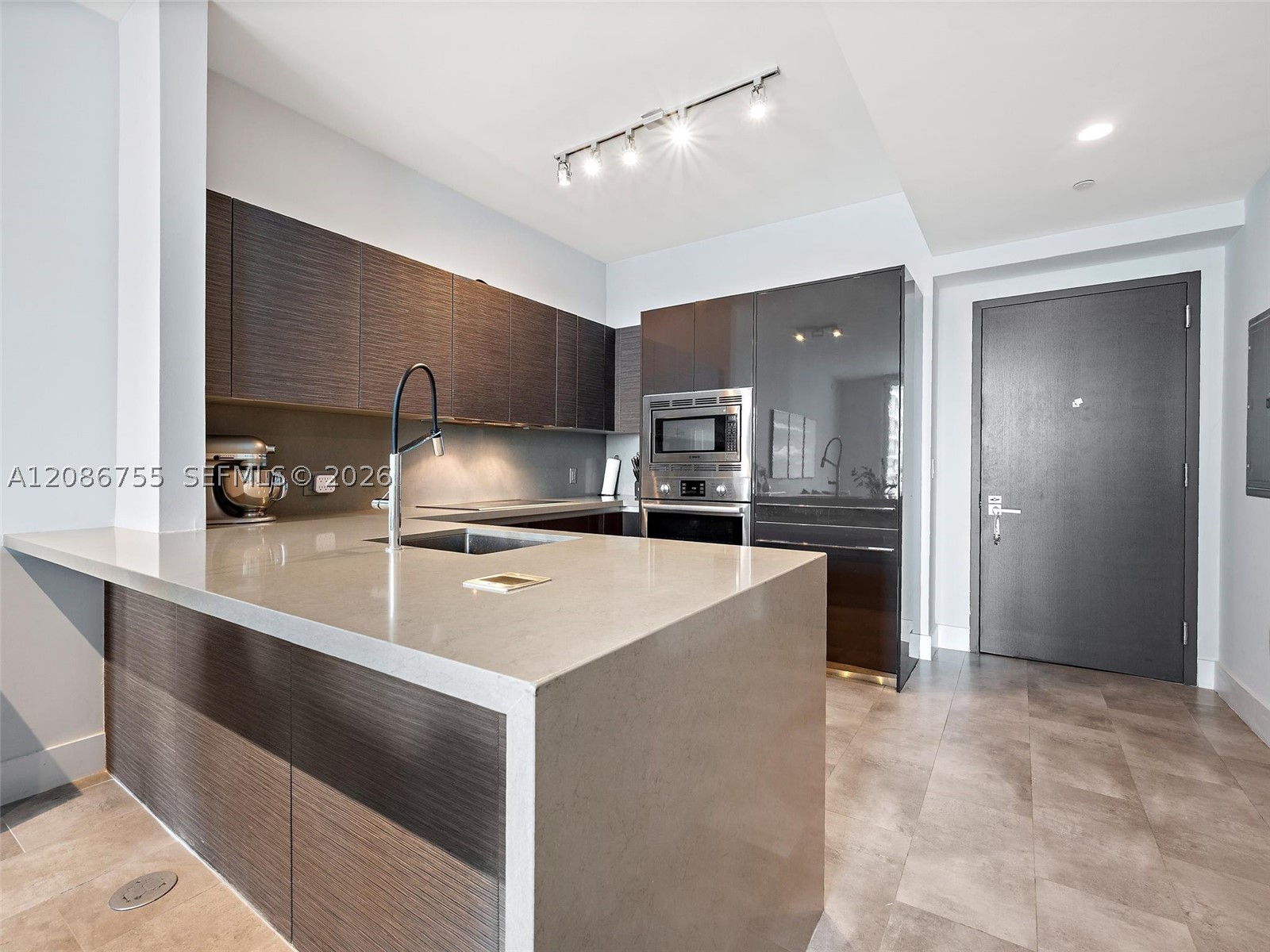 1080 Brickell Ave #1403, Miami FL 33131