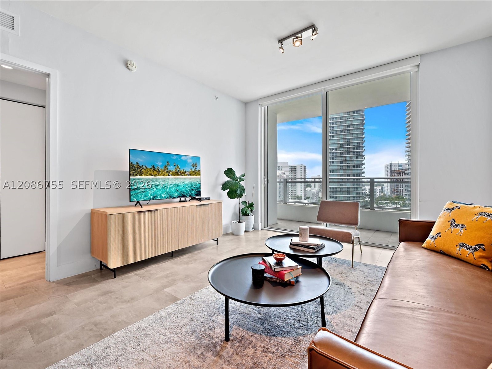 1080 Brickell Ave #1403, Miami FL 33131