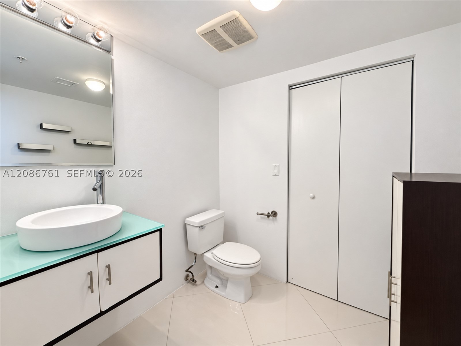 16699 Collins Ave #1610, Sunny Isles Beach FL 33160
