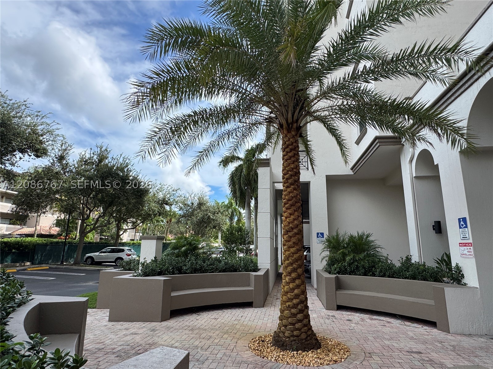 9021 SW 94th St #303, Miami FL 33176