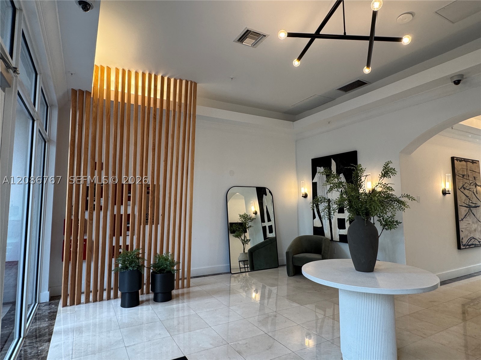 9021 SW 94th St #303, Miami FL 33176