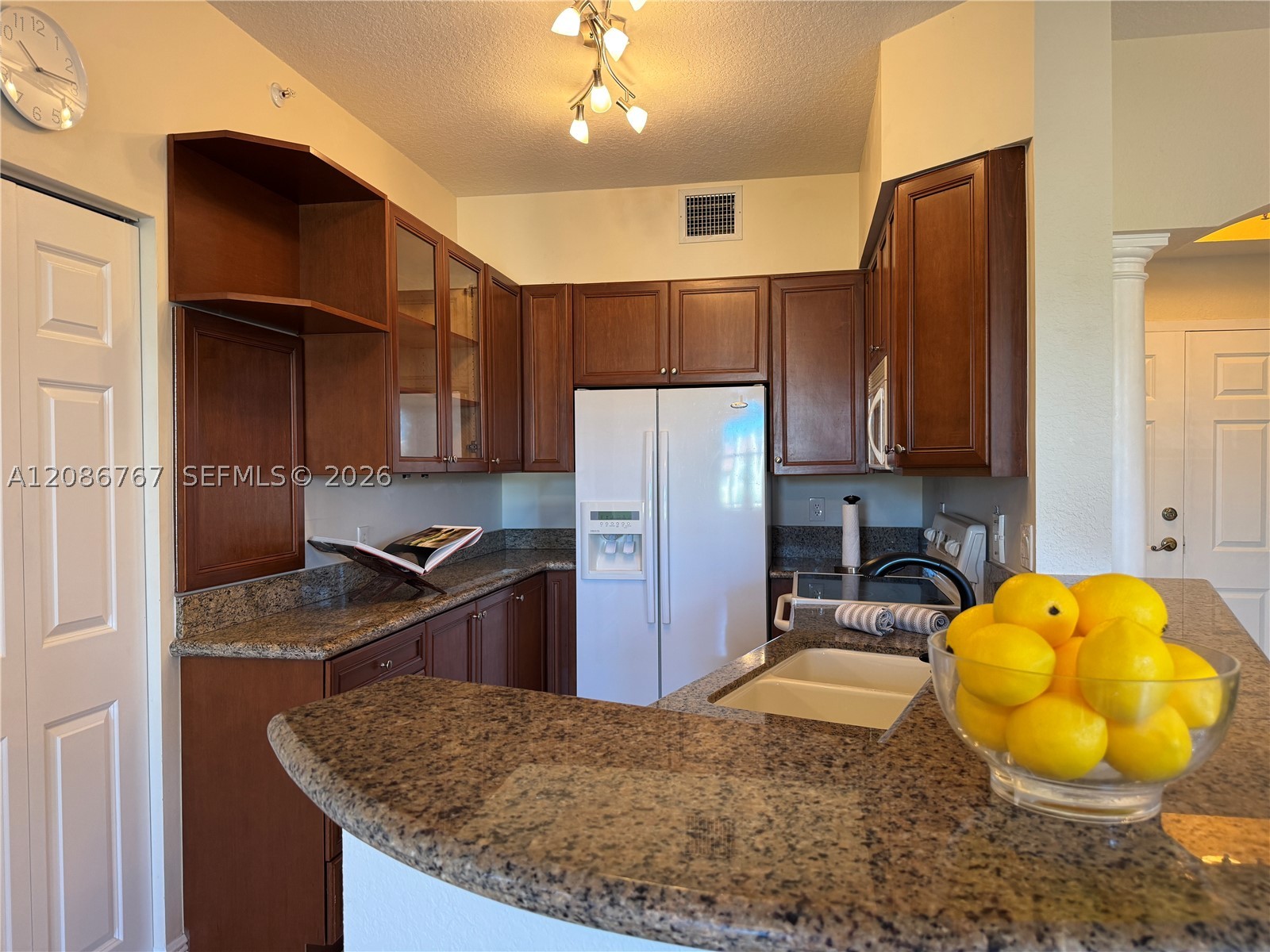 9021 SW 94th St #303, Miami FL 33176