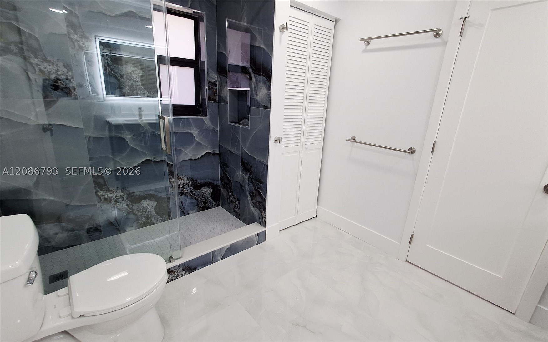 216 Shadow Way, Miami Springs FL 33166