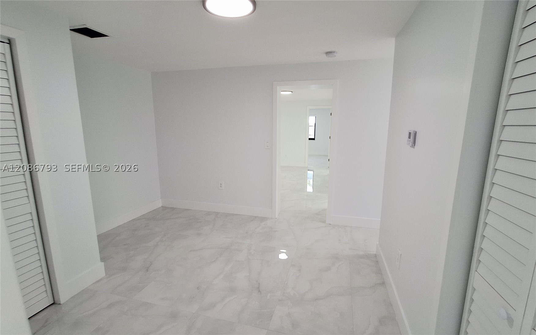 216 Shadow Way, Miami Springs FL 33166
